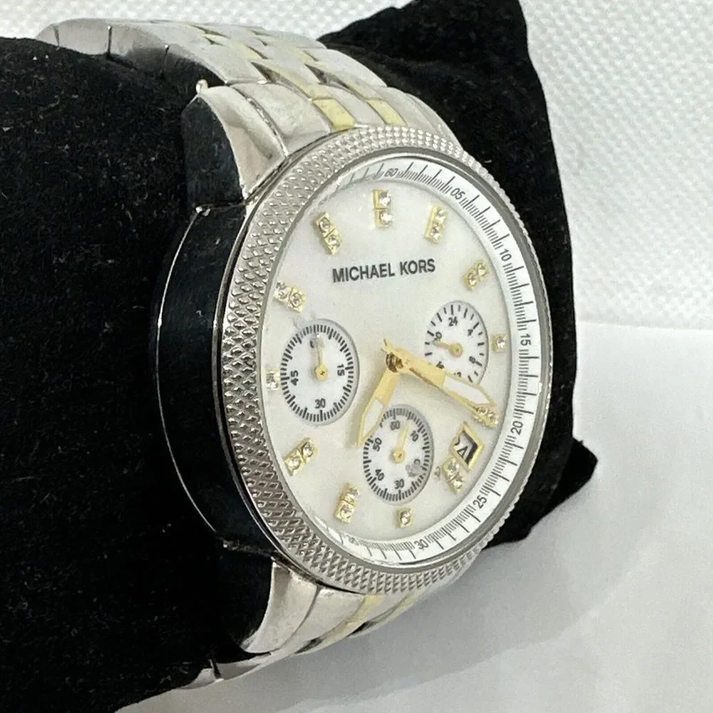 Michael Kors Ritz MK5057 Women's Silver Stainless Steel Analog Dial Watch NUL57